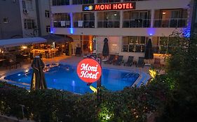 Moni Hotel